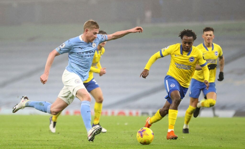 Percy Tau đã chứng tỏ được tài năng trong môi trường bóng đá châu Âu