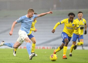 Percy Tau đã chứng tỏ được tài năng trong môi trường bóng đá châu Âu