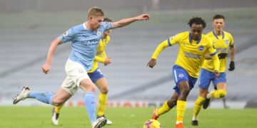 Percy Tau đã chứng tỏ được tài năng trong môi trường bóng đá châu Âu